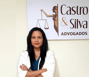 Dra. Simone Castro e Silva